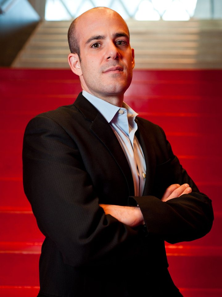Scott Steinberg, online keynote speaker and business trends analyst